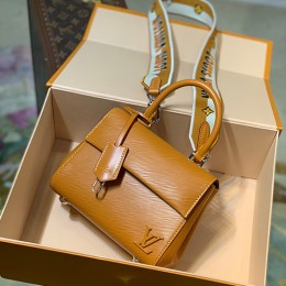 [홍콩명품,LOUIS VUITTON] 루이비통 모노그램 클러니 미니 토트백 LV로고 M58931, 브라운, BDA, 명품가방,뤼비똥,최신,22SS,여자가방,미러급,레플리카,무브타임,직구쇼핑몰