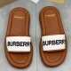 [홍콩명품,BURBERRY] 버버리 22SS 남자여자 자수로고 슬리퍼 SE663, JS, 명품레플리카,무브타임사이트,인터넷명품쇼핑몰,남자명품,슈즈,신발