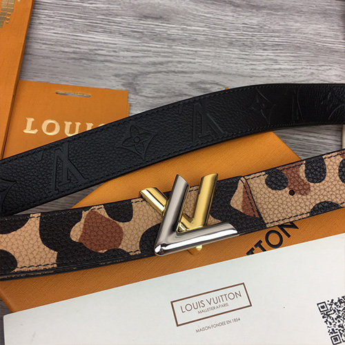 [홍콩명품.LOUIS VUITTON] 루이비통 22SS LV 여성 이니셜 모노그램 리버서블 벨트 30MM(블랙,브라운), BT523, 3.0cm, X1, MR, 명품쇼핑몰,의류,무브타임사이트,인터넷쇼핑몰,남자명품,해외직구