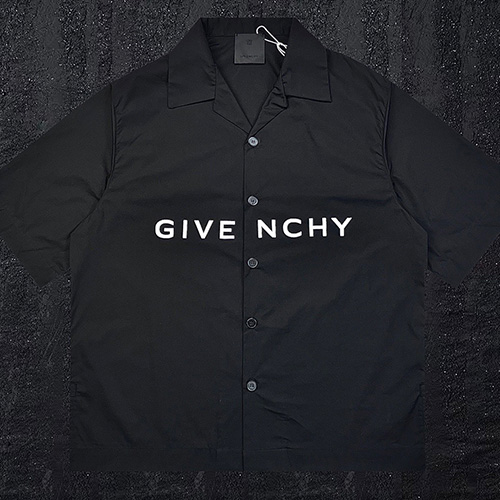 [홍콩명품.GIVENCHY] 지방시 23SS 로고 프린트 반팔 남방 셔츠 (블랙), BM5383, JU, 온라인명품쇼핑몰,의류,무브타임사이트,인터넷쇼핑몰,해외직구