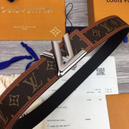 [홍콩명품.LOUIS VUITTON] 루이비통 23SS LV로고 실버버클 모노그램 가죽 벨트 30MM, BT668, 3.0cm, X1, 명품레플리카,명품쇼핑몰,의류,무브타임사이트,인터넷쇼핑몰,남자명품,해외직구