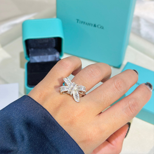 [홍콩명품.Tiffany & Co.] 티파니앤코 23SS 실버 링 반지, ET1206, W2, 홍콩명품쇼핑몰,무브타임,악세사리,잡화,생활용품