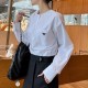 [홍콩명품,PRADA] 프라다 23SS 삼각로고 노카라 포플린 남방 셔츠 (화이트), BM6740, TBG, 온라인명품쇼핑몰,의류,무브타임사이트,인터넷쇼핑몰,해외직구