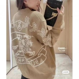 [홍콩명품.Burberry] 버버리 23SS 프로섬 로고 V넥 니트 가디건 (베이지), BM9593, JU, 온라인명품쇼핑몰,남자명품의류,인터넷쇼핑몰,해외직구