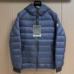 [홍콩명품.MONCLER] 몽클레어 23SS 로고 경량 후드 다운 패딩 자켓 (3컬러), BM11350, KSM, 홍콩명품의류,구매대행,온라인명품