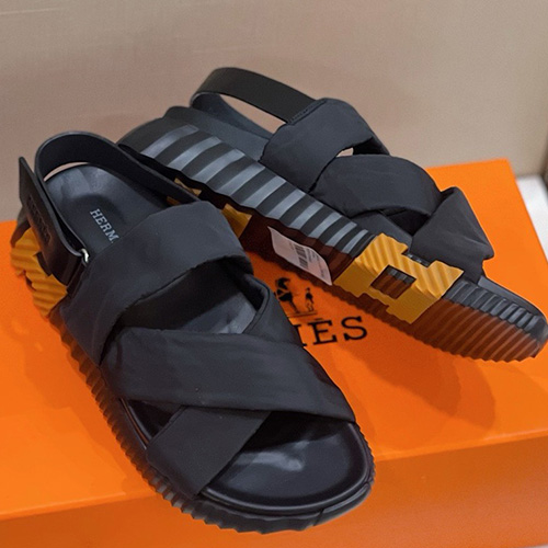 [홍콩명품.Hermes] 에르메스 24SS 로고 Electric 슬리퍼 샌들 (블랙), SE2751, S6, 명품스니커즈,운동화,구두,로퍼,하이탑,신발