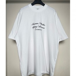 [홍콩명품.VETEMENTS] 베트멍 24SS 로고 로고 반팔 티셔츠 (화이트), BM13381, VT, 홍콩명품의류,구매대행,온라인명품