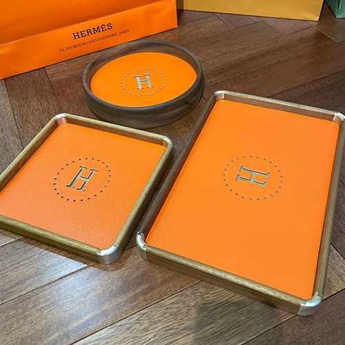 [홍콩명품.Hermes] 에르메스 24SS 로고 선물용 인테리어 소품 수납판 3PCS, ET2294, ZAKKA, 명품악세사리,팔찌,귀걸이,반지