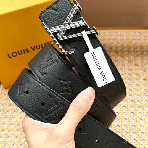 [홍콩명품.LOUIS VUITTON] 루이비통 24SS 로고 모노그램 레더 가죽 벨트 (은장-블랙), BT1224, X1, 명품레플리카,인터넷쇼핑몰,남자명품,해외직구