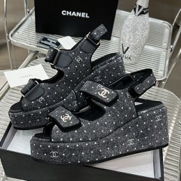 [홍콩명품.CHANEL] 샤넬 24SS 로고 여성 7.5cm굽 샌들 (데님 그레이), SE3348, SMS, 명품스니커즈,운동화,구두,로퍼,하이탑,신발