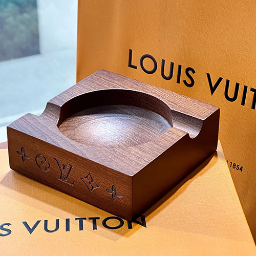 [홍콩명품.LOUIS VUITTON] 루이비통 24SS 모노그램 재털이 재떨이, ET2533, AGG, 홍콩명품쇼핑몰,인터넷명품,온라인명품사이트,남자명품,해외직구