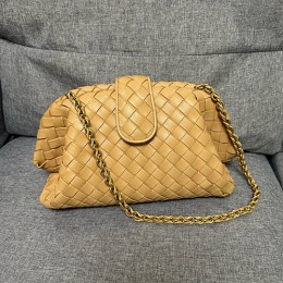 [홍콩명품.BOTTEGA VENETA] 보테가베네타 24SS 로고 Lauren 1980 teen clutch 인트레치아토 레더 가죽 크로스백 (베이지), BGM3326, BT, 홍콩명품가방,명품쇼핑몰,크로스백,핸드백,구매대행,무브타임