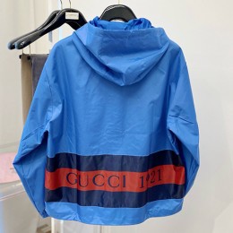 [홍콩명품.Gucci] 구찌 24SS 로고 스트라이프 후드 바람막이 자켓 (블루), BM15873, BR, 홍콩명품의류,구매대행,온라인명품