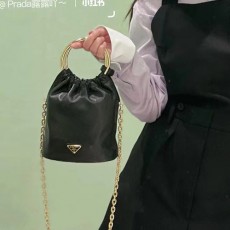 [홍콩명품,PRADA] 프라다 24SS 로고 나파 가죽 미니백 블랙 1BC227, BGM3885, BDA, 홍콩명품가방,명품쇼핑몰,크로스백,핸드백,구매대행