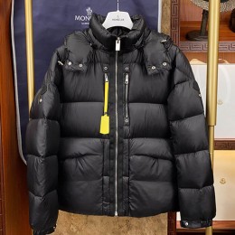 [홍콩명품.MONCLER] 몽클레어 24SS 로고 후드 구스다운 패딩 자켓 (2컬러), BM16726, S1F, 홍콩명품의류,구매대행,온라인명품