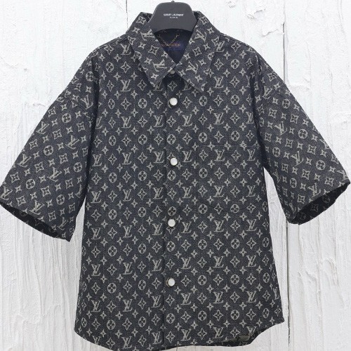 [홍콩명품.LOUIS VUITTON] 루이비통 25SS 로고 모노그램 데님 반팔 남방 셔츠 + 데님 쇼츠 반바지 상하의 세트 (블랙), BM19632, KB, 홍콩명품의류,구매대행,온라인명품