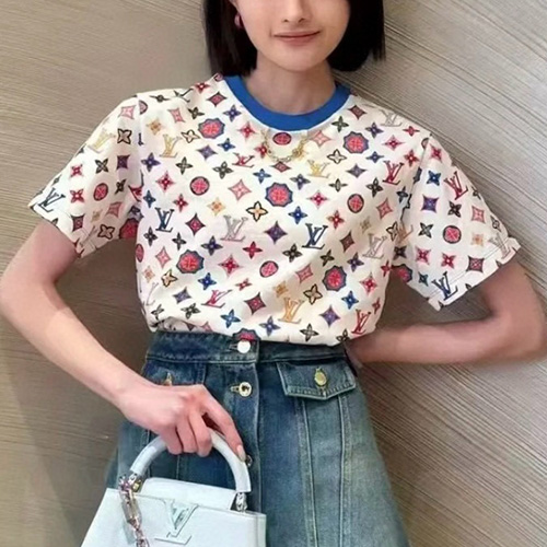 [홍콩명품.LOUIS VUITTON] 루이비통 25SS 로고 여성 모노그램 반팔 티셔츠 (화이트), BM20164, KB, 홍콩명품의류,구매대행,온라인명품