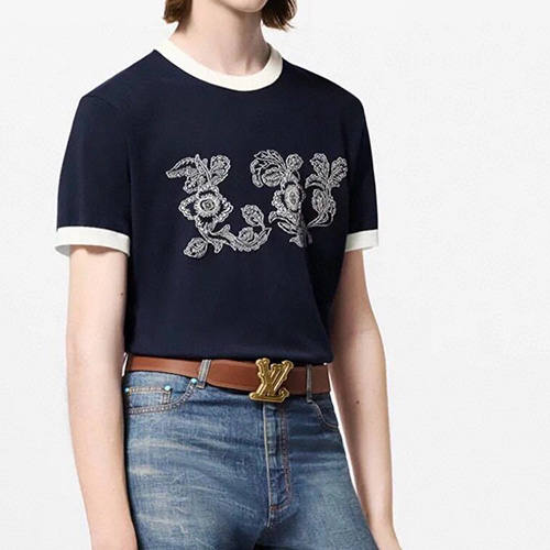 [홍콩명품.LOUIS VUITTON] 루이비통 25SS 로고 그래픽 니트 반팔 티셔츠 (네이비), BM20167, KB, 홍콩명품의류,구매대행,온라인명품