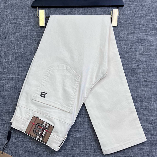 [홍콩명품.Burberry] 버버리 25SS 로고 데님 팬츠 진 청바지 (아이보리), BM20519, JQ, 홍콩명품의류,구매대행,온라인명품