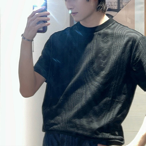 [홍콩명품.LOUIS VUITTON] 루이비통 25SS 로고 모노그램 반팔 티셔츠 (블랙), BM20956, YS, 홍콩명품의류,구매대행,온라인명품