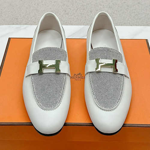 [홍콩명품.Hermes] 에르메스 25SS 로고 여성 레더 가죽 구두 로퍼 (화이트-그레이), SE5093, H3, 명품스니커즈,운동화,구두,로퍼,하이탑,신발