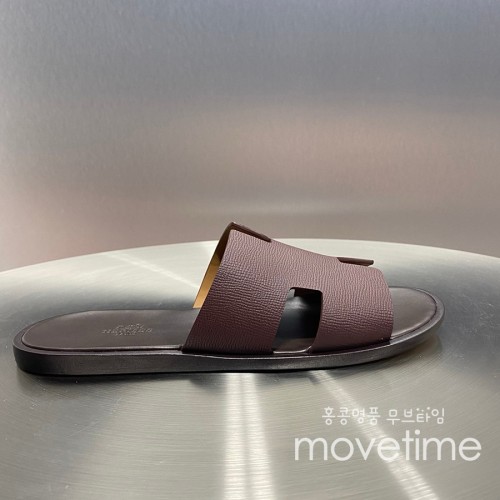 [홍콩명품.Hermes] 에르메스 25SS 로고 이즈미르 레더 가죽 슬리퍼 (브라운), SE5213, GHS, 명품스니커즈,운동화,구두,로퍼,하이탑,신발