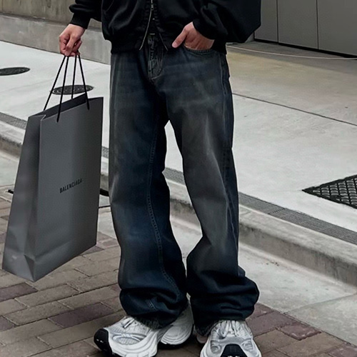 [홍콩명품.BALENCIAGA] 발렌시아가 25SS 로고 오버핏 데님 팬츠 진 청바지, BM21533, JL, 명품레플리카,미러급,온라인쇼핑몰사이트