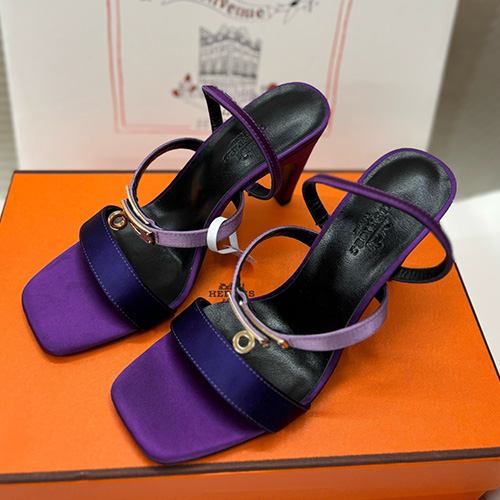 [홍콩명품.Hermes] 에르메스 25SS 로고 여성 레더 가죽 하이힐 샌들 (퍼플), SE5323, H3, 명품스니커즈,운동화,구두,로퍼,하이탑,신발