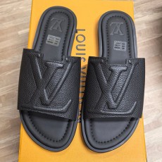 [홍콩명품.LOUIS VUITTON] 루이비통 25SS 로고 LV 포토피노 카프스킨 남성 뮬 슬리퍼 블랙 1AHSGF, SE5366, ALW, 명품스니커즈,운동화,구두,로퍼,하이탑,신발