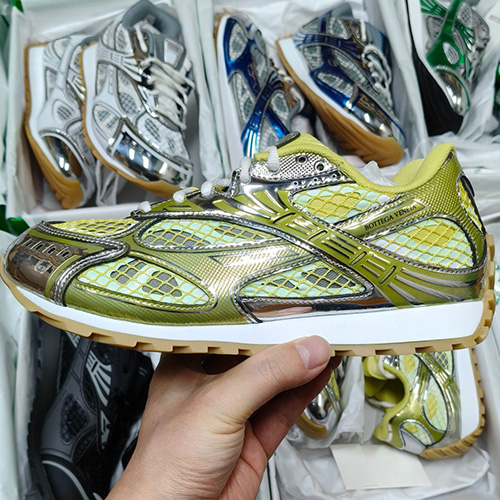 [홍콩명품.BOTTEGA VENETA] 보테가베네타 25SS 로고 ORBIT 스니커즈 운동화 (그린), SE5386, ALW, 명품스니커즈,운동화,구두,로퍼,하이탑,신발