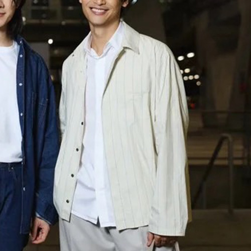 [홍콩명품,Christian Dior] 디올 25SS 로고 자수 스트라이프 남방 셔츠 (아이보리), BM21867, KB, 레플리카의류,미러급사이트