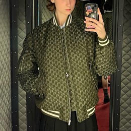 [가격문의][홍콩명품.Gucci] 구찌 25SS 로고 GG수프림 봄버 자켓 (카키), BM22131, JL, 레플리카의류,미러급사이트