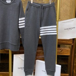[홍콩명품.THOME BROWNE] 톰브라운 25SS 로고 4바 조거 팬츠 바지 (그레이), BM22212, S1F, 레플리카의류,미러급사이트