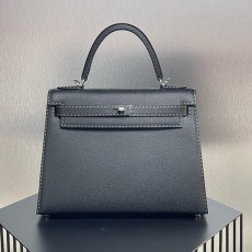 [홍콩명품.Hermes] 에르메스 25SS 로고 Miss you kelly 28 토트백 핸드백 (블랙-은장), BGM5203, 홍콩명품가방,명품쇼핑몰,크로스백,핸드백,구매대행