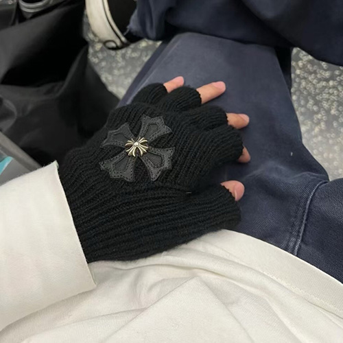 [홍콩명품.Chrome Hearts] 크롬하츠 25SS 로고 캐시미어 장갑 반장갑 (블랙), ET3133, RO, 홍콩명품의류,구매대행,온라인명품