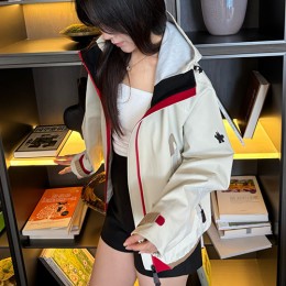 [홍콩명품.MONCLER] 몽클레어 25SS 로고 여성 후드 윈드브레이커 자켓 (베이지), BM22609, JL, 레플리카의류,미러급사이트