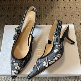 [홍콩명품,Christian Dior] 디올 25SS 로고 여성 플라워 패턴 레더 가죽 힐 샌들 구두 (3컬러), SE5589, GHS, 명품스니커즈,운동화,구두,로퍼,하이탑,신발