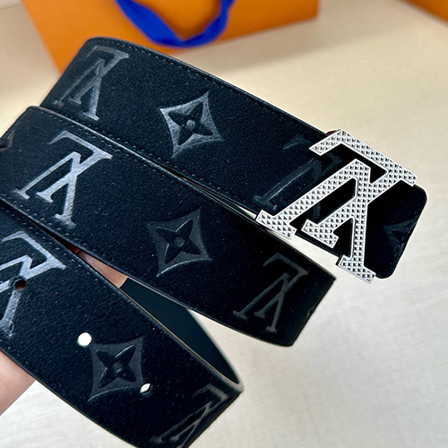 [홍콩명품.LOUIS VUITTON] 루이비통 25SS 로고 모노그램 Initiales 레더 가죽 리버서블 벨트 (블랙-3버클), 3.4cm, BT1461, 명품레플리카,인터넷쇼핑몰,남자명품,해외직구