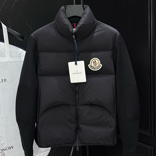 [홍콩명품.MONCLER] 몽클레어 25SS 로고 레이어드 구스다운 패딩 자켓 (2컬러), BM23170, KSM, 레플리카의류,미러급사이트