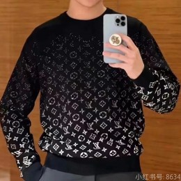 [홍콩명품.LOUIS VUITTON] 루이비통 25SS 로고 모노그램 그라데이션 니트 스웨터 (블랙), BM23671, HH, 레플리카의류,미러급사이트