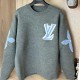 [홍콩명품.LOUIS VUITTON] 루이비통 25SS 로고 니트 스웨터 (그레이), BM23674, HH, 레플리카의류,미러급사이트