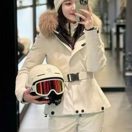 [홍콩명품.MONCLER] 몽클레어 25SS 로고 여성 Laplance 폭스퍼 구스다운 후드 파카 자켓 (2컬러), BM23856, KSM, 레플리카의류,미러급사이트