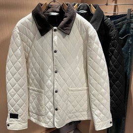 [가격문의][홍콩명품.Burberry] 버버리 25SS 로고 퀄팅 카라 솜패딩 자켓 (2컬러), BM23921, 레플리카의류,미러급사이트