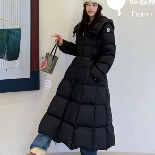 [가격문의][홍콩명품.MONCLER] 몽클레어 25SS 로고 여성 후드 롱 다운 패딩 자켓 (블랙), BM24018, MC, 레플리카의류,미러급사이트