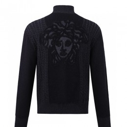 [홍콩명품.VERSACE] 베르사체 25SS 로고 하이넥 집업 니트 가디건 자켓 (블랙), BM24032, JL, 레플리카의류,미러급사이트