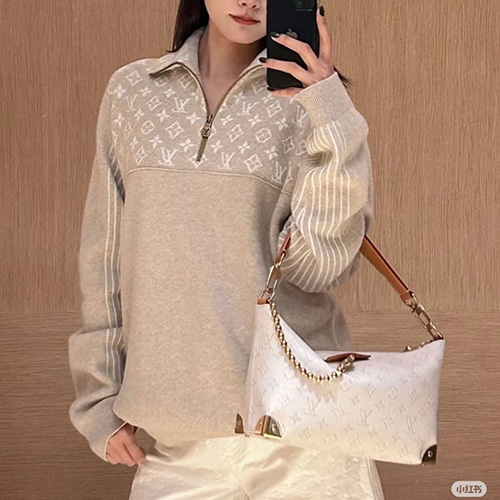 [홍콩명품.LOUIS VUITTON] 루이비통 25SS 로고 여성 모노그램 하이넥 하프지퍼 캐시미어 니트 스웨터 (베이지), BM24093, TBG, 레플리카의류,미러급사이트