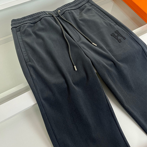 [홍콩명품.Hermes] 에르메스 25SS 로고 코드류이 골덴 조거 팬츠 바지 (블랙), BM24168, HH, 레플리카의류,미러급사이트