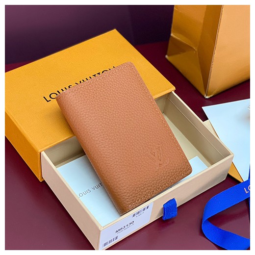 [홍콩명품.LOUIS VUITTON] 루이비통 25SS 로고 포켓 오거나이저 M83130 (브라운), BGM5502, BDA, 명품지갑,홍콩명품,사이트,명품쇼핑몰