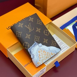 [홍콩명품.LOUIS VUITTON] 루이비통 25SS 로고 모노그램 패스포트 커버 M25753 (브라운), BGM5505, BDA, 명품지갑,홍콩명품,사이트,명품쇼핑몰