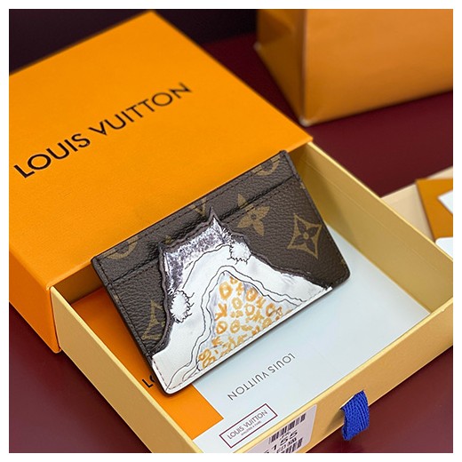 [홍콩명품.LOUIS VUITTON] 루이비통 25SS 로고 모노그램 캣 냅 카드 홀더 M15155 (브라운), BGM5506, BDA, 명품지갑,홍콩명품,사이트,명품쇼핑몰